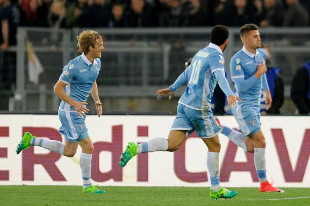 不仅让我们 不仅让我们