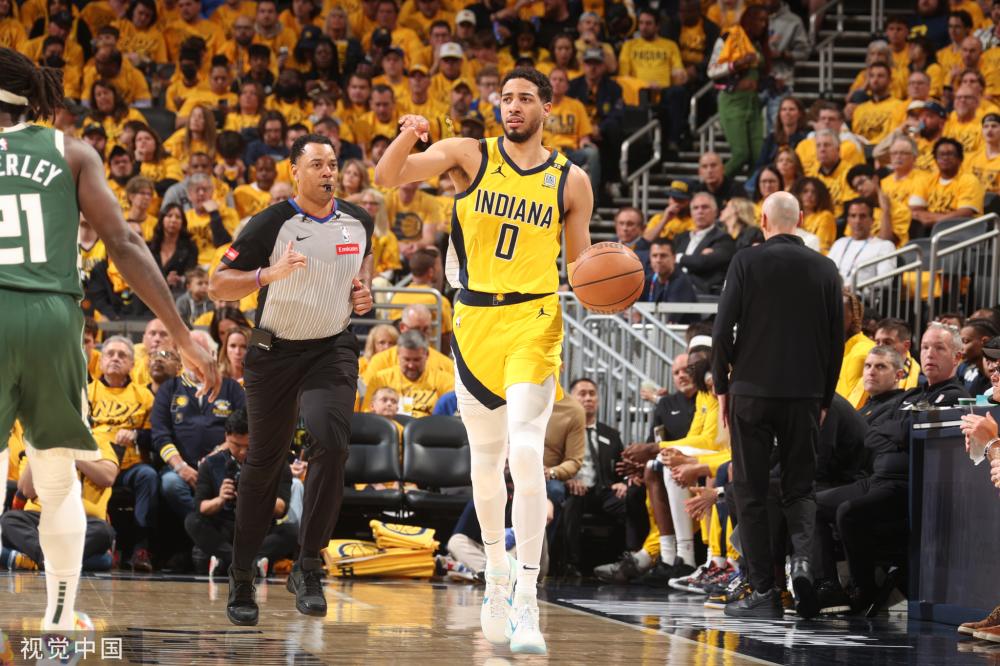 稳定水准的 稳定水准的